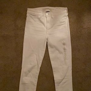 White high rise American Eagle jeggings